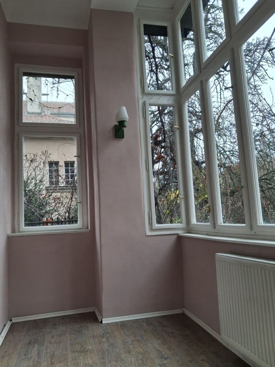 Prenájom bytu 2-izbový 61 m², Na Baště svatého Tomáše, Praha, Praha Prenájom bytu 2-izbový 61 m², Na Baště svatého Tomáše, Praha, Praha