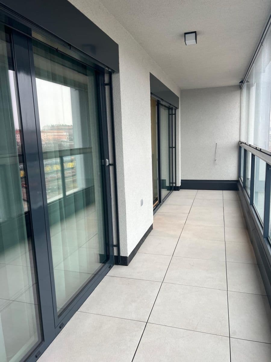 Prenájom bytu 2-izbový 67 m², Kurta Konráda, Praha, Praha Prenájom bytu 2-izbový 67 m², Kurta Konráda, Praha, Praha