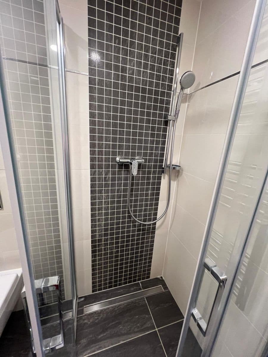 Prenájom bytu 2-izbový 67 m², Kurta Konráda, Praha, Praha Prenájom bytu 2-izbový 67 m², Kurta Konráda, Praha, Praha