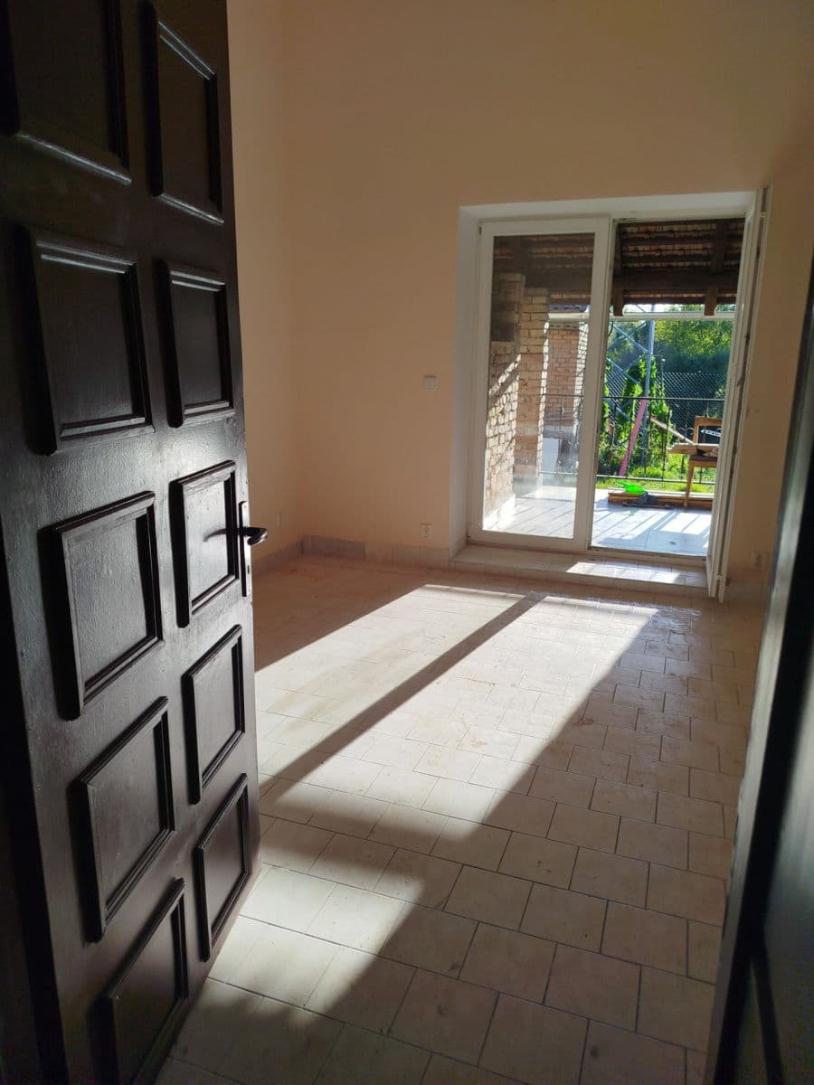 Prenájom domu 112 m², pozemek 400 m², Uhřice, Jihomoravský kraj Prenájom domu 112 m², pozemek 400 m², Uhřice, Jihomoravský kraj