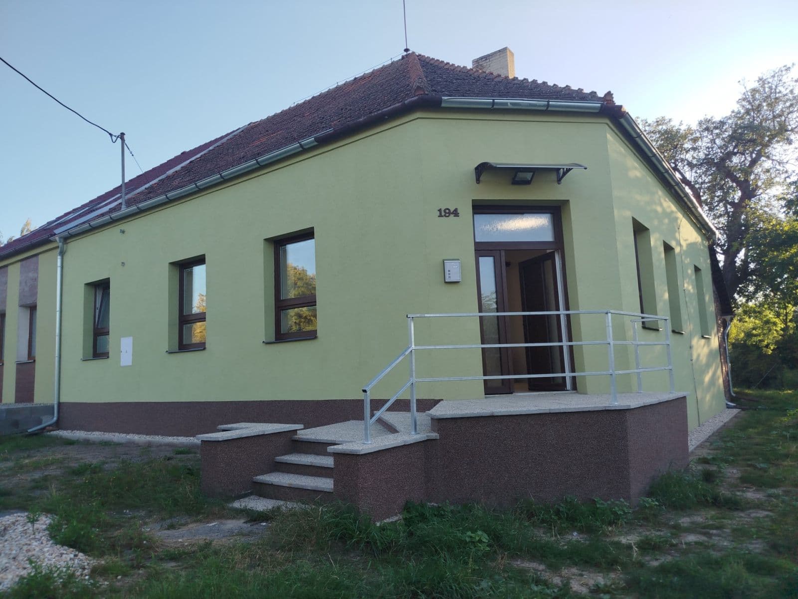 Prenájom domu 112 m², pozemek 400 m², Uhřice, Jihomoravský kraj Prenájom domu 112 m², pozemek 400 m², Uhřice, Jihomoravský kraj