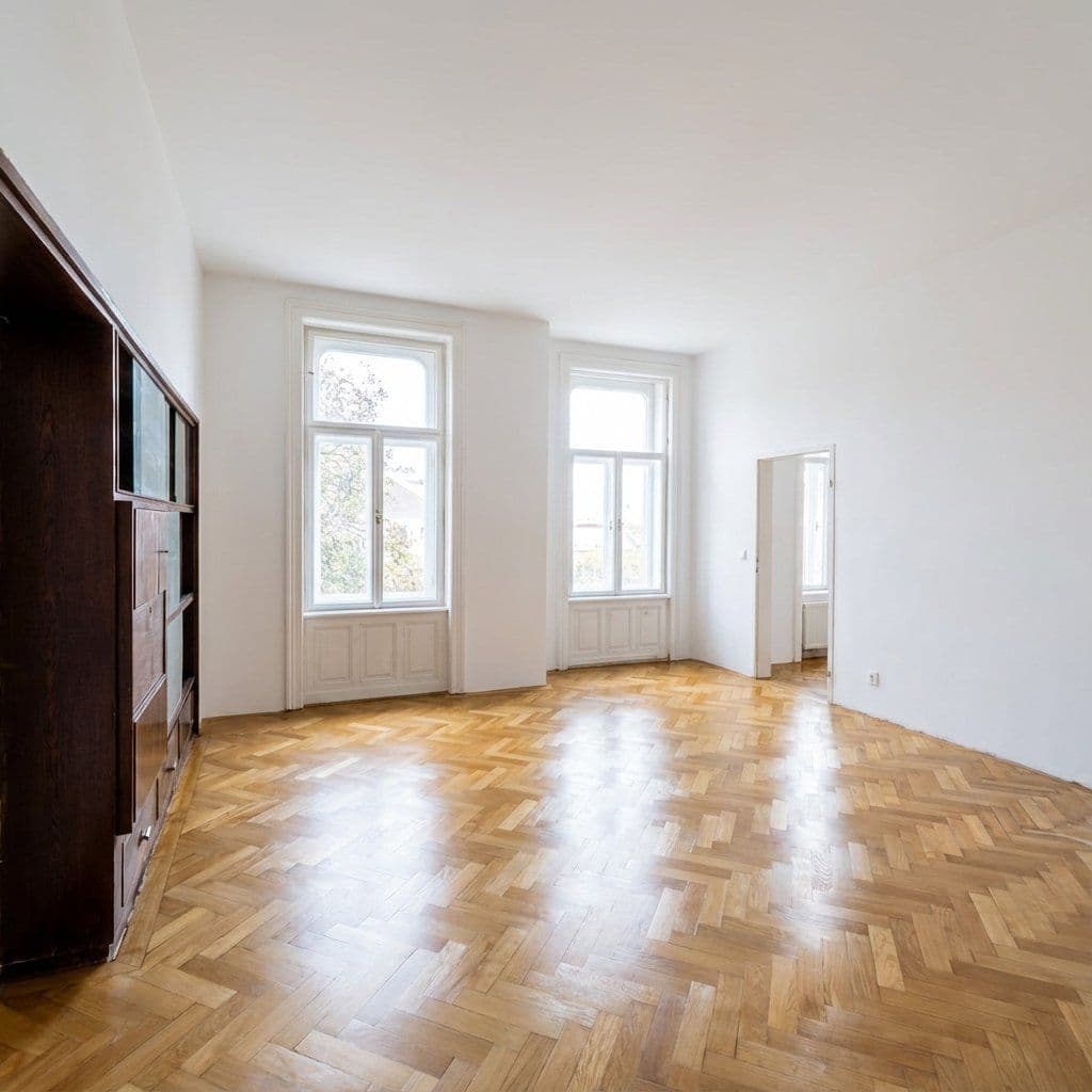 Prenájom bytu 130 m², třída Svobody, Olomouc, Olomoucký kraj Prenájom bytu 130 m², třída Svobody, Olomouc, Olomoucký kraj