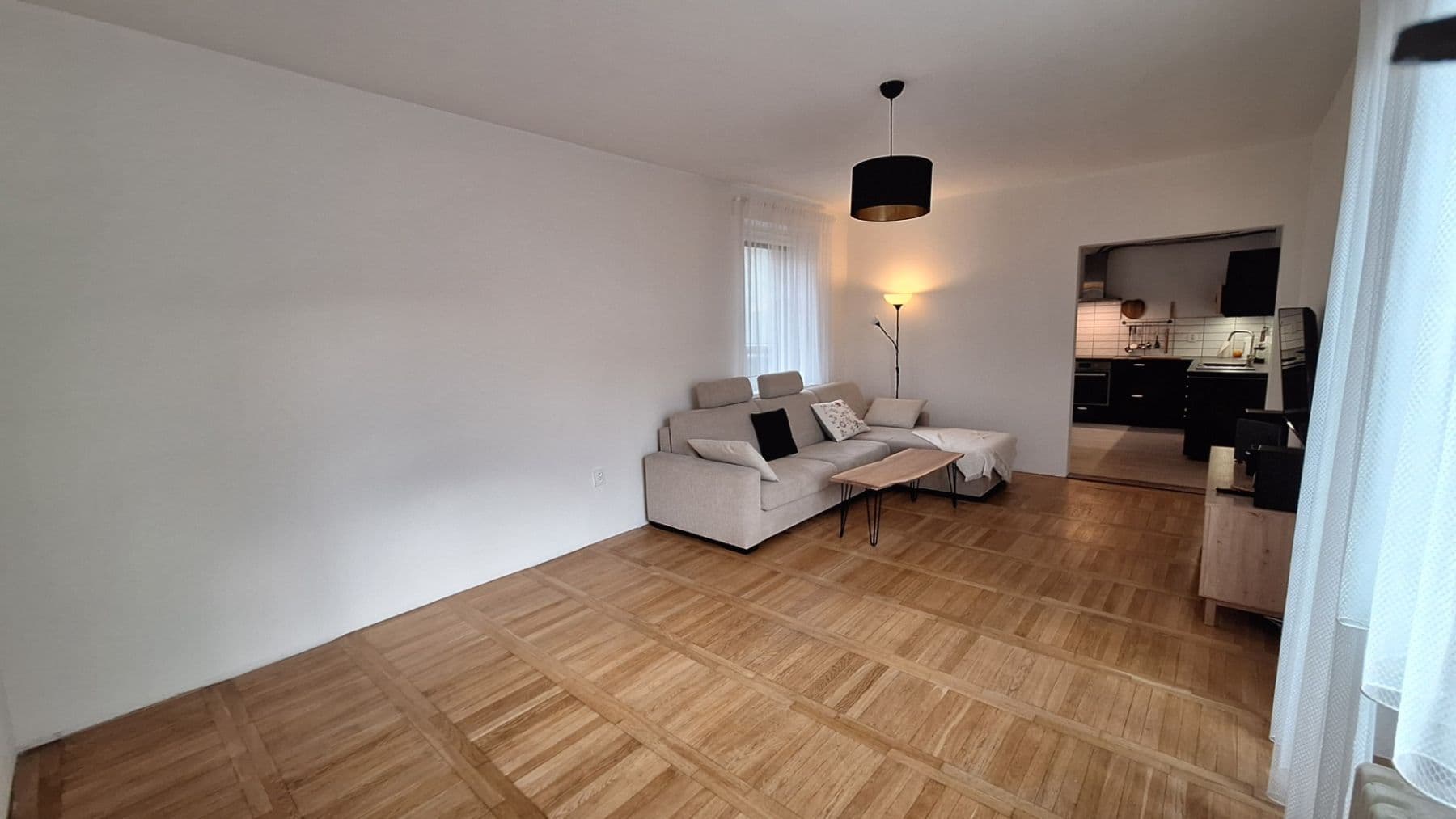 Predaj bytu 4-izbový 82 m², Nad Kapličkou, Praha, Praha Predaj bytu 4-izbový 82 m², Nad Kapličkou, Praha, Praha