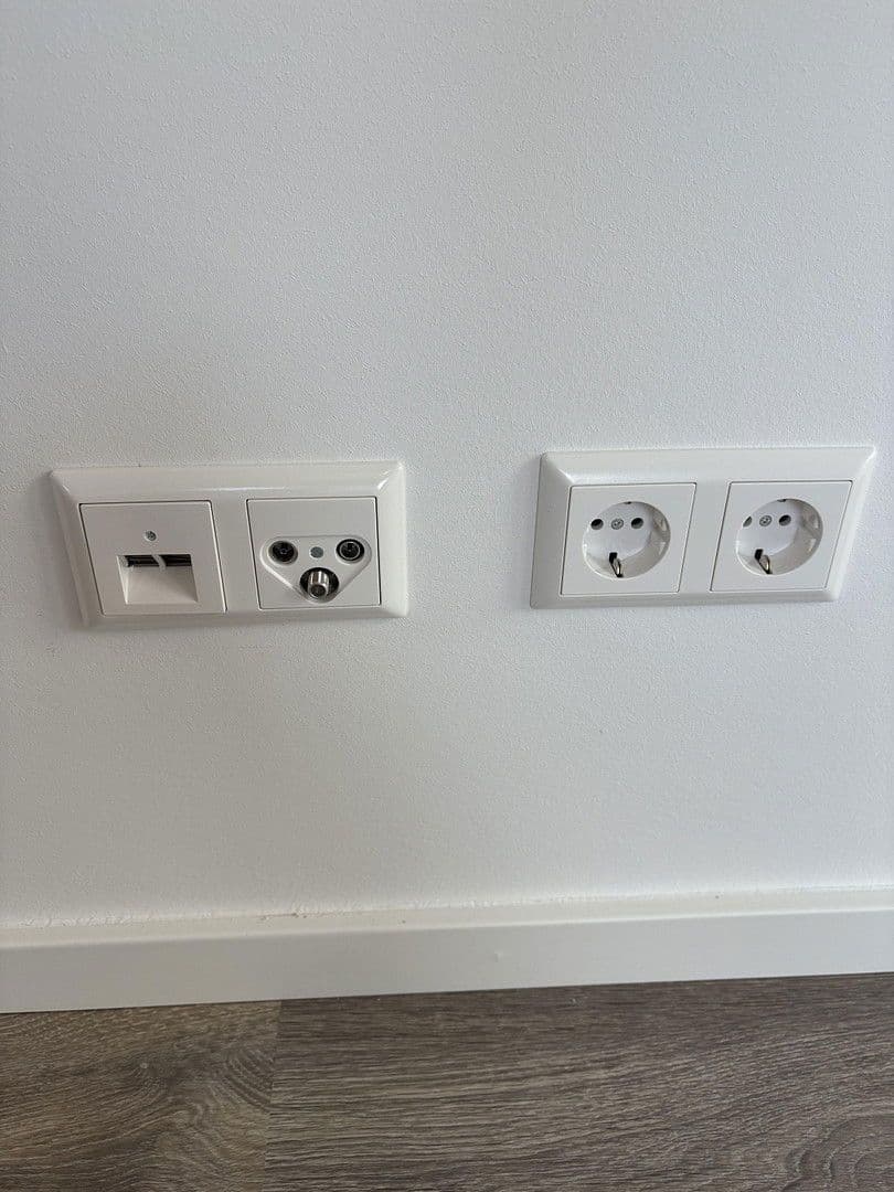 Prenájom bytu 2-izbový 45 m², Kienhorststr. 103A, Berlin, Berlín Prenájom bytu 2-izbový 45 m², Kienhorststr. 103A, Berlin, Berlín