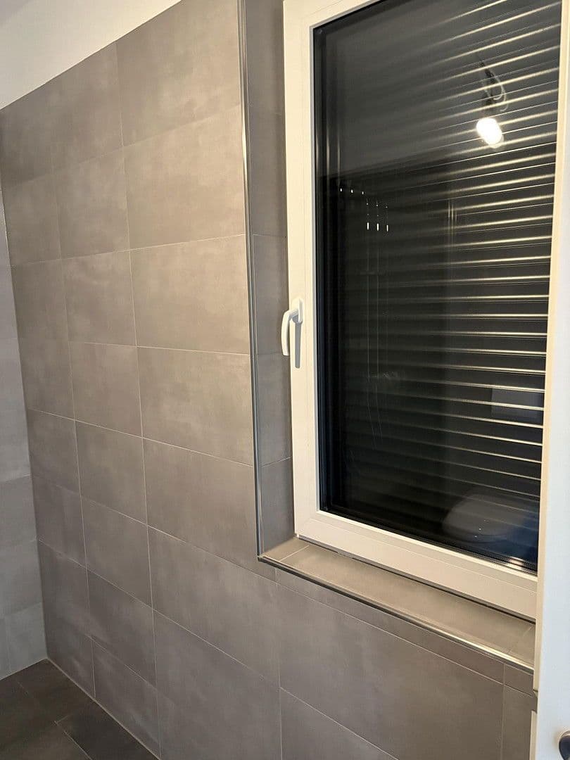 Prenájom bytu 2-izbový 45 m², Kienhorststr. 103A, Berlin, Berlín Prenájom bytu 2-izbový 45 m², Kienhorststr. 103A, Berlin, Berlín