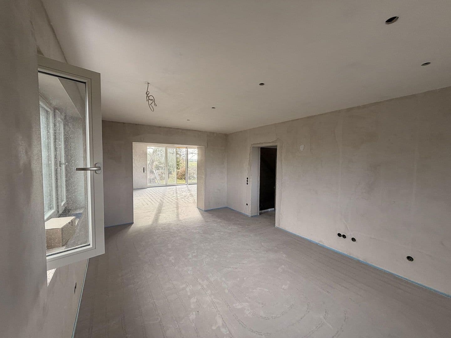 Prenájom domu 150 m², pozemek 500 m², Grenzhof 40, Heidelberg, Bádensko-Wurttembersko Prenájom domu 150 m², pozemek 500 m², Grenzhof 40, Heidelberg, Bádensko-Wurttembersko