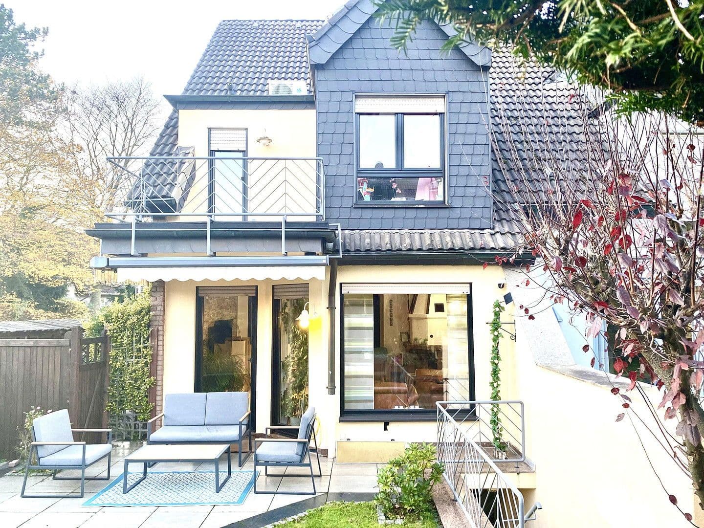 Predaj domu 121 m², pozemek 219 m², Am Uhlensterz 2, Oberhausen, Severné Porýnie - Westfálsko Predaj domu 121 m², pozemek 219 m², Am Uhlensterz 2, Oberhausen, Severné Porýnie - Westfálsko