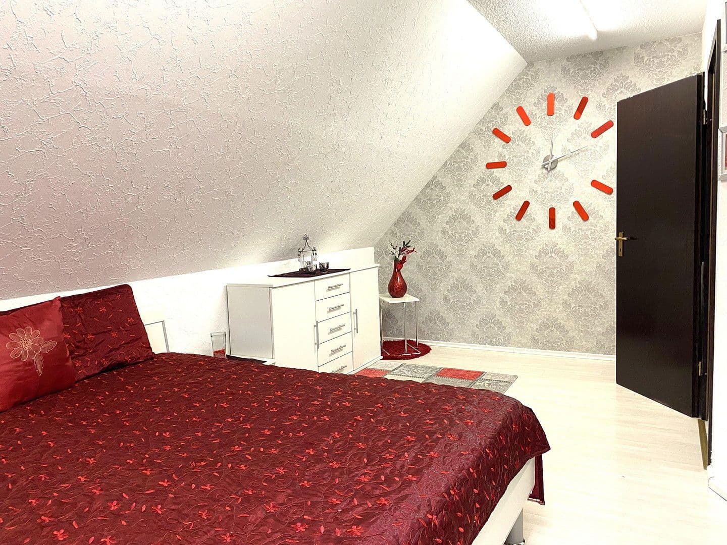 Predaj domu 121 m², pozemek 219 m², Am Uhlensterz 2, Oberhausen, Severné Porýnie - Westfálsko Predaj domu 121 m², pozemek 219 m², Am Uhlensterz 2, Oberhausen, Severné Porýnie - Westfálsko