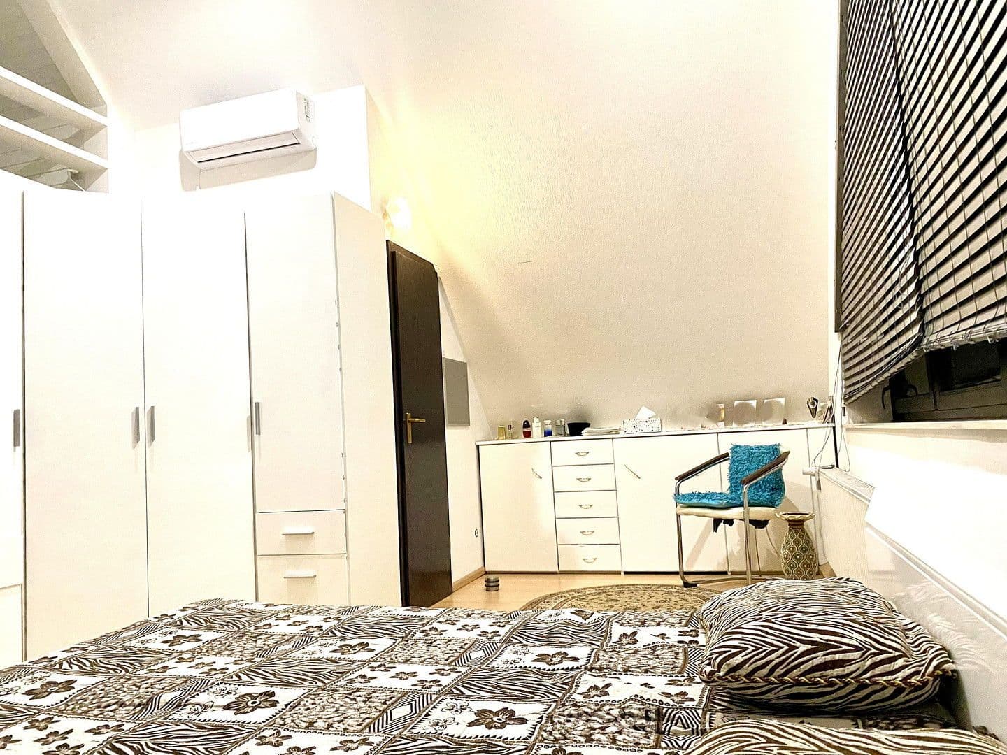 Predaj domu 121 m², pozemek 219 m², Am Uhlensterz 2, Oberhausen, Severné Porýnie - Westfálsko Predaj domu 121 m², pozemek 219 m², Am Uhlensterz 2, Oberhausen, Severné Porýnie - Westfálsko