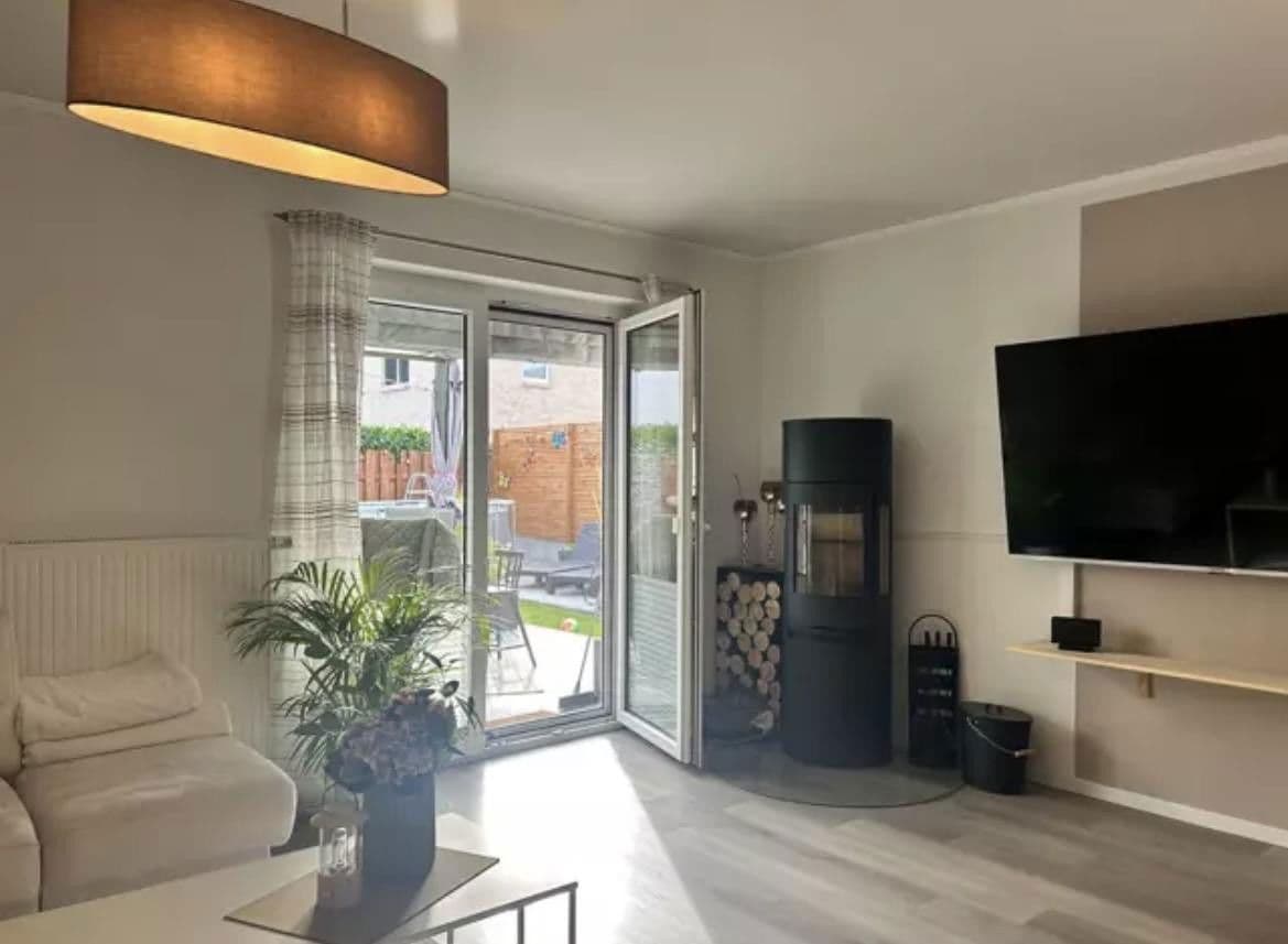 Predaj domu 125 m², pozemek 480 m², Winsen (Luhe), Dolné Sasko Predaj domu 125 m², pozemek 480 m², Winsen (Luhe), Dolné Sasko