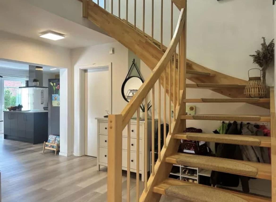 Predaj domu 125 m², pozemek 480 m², Winsen (Luhe), Dolné Sasko Predaj domu 125 m², pozemek 480 m², Winsen (Luhe), Dolné Sasko