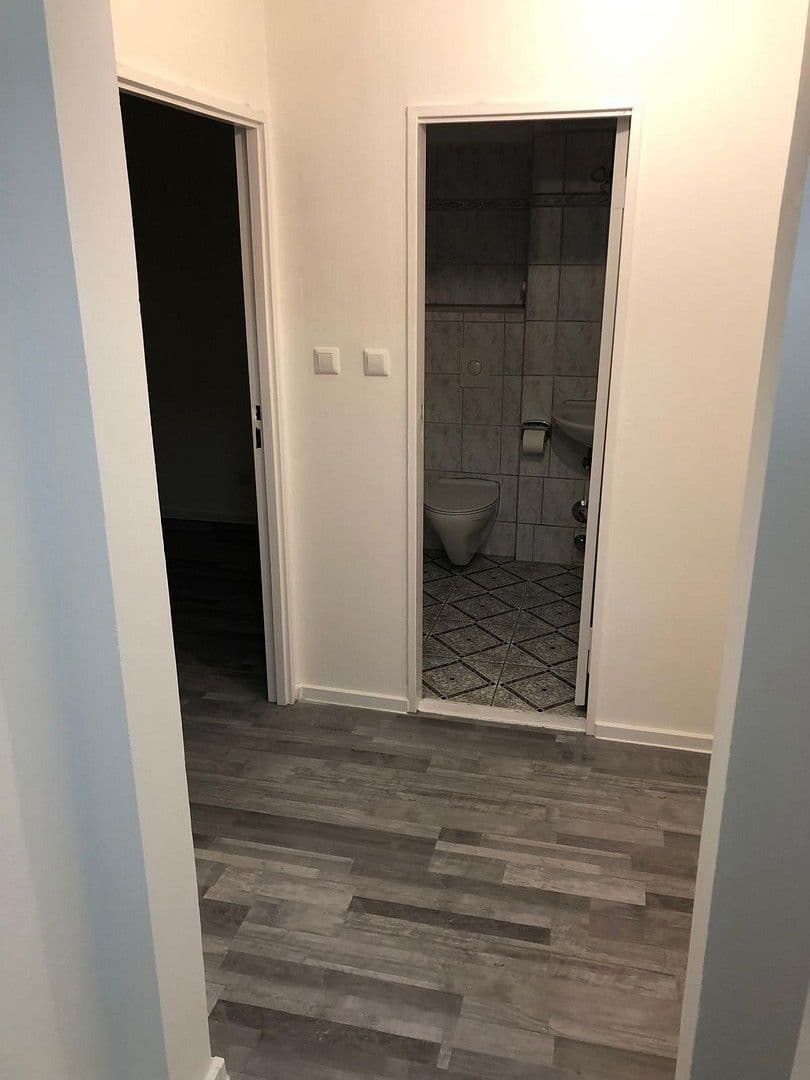 Prenájom bytu 2-izbový 60 m², Lünette 11, Berlin, Berlín Prenájom bytu 2-izbový 60 m², Lünette 11, Berlin, Berlín