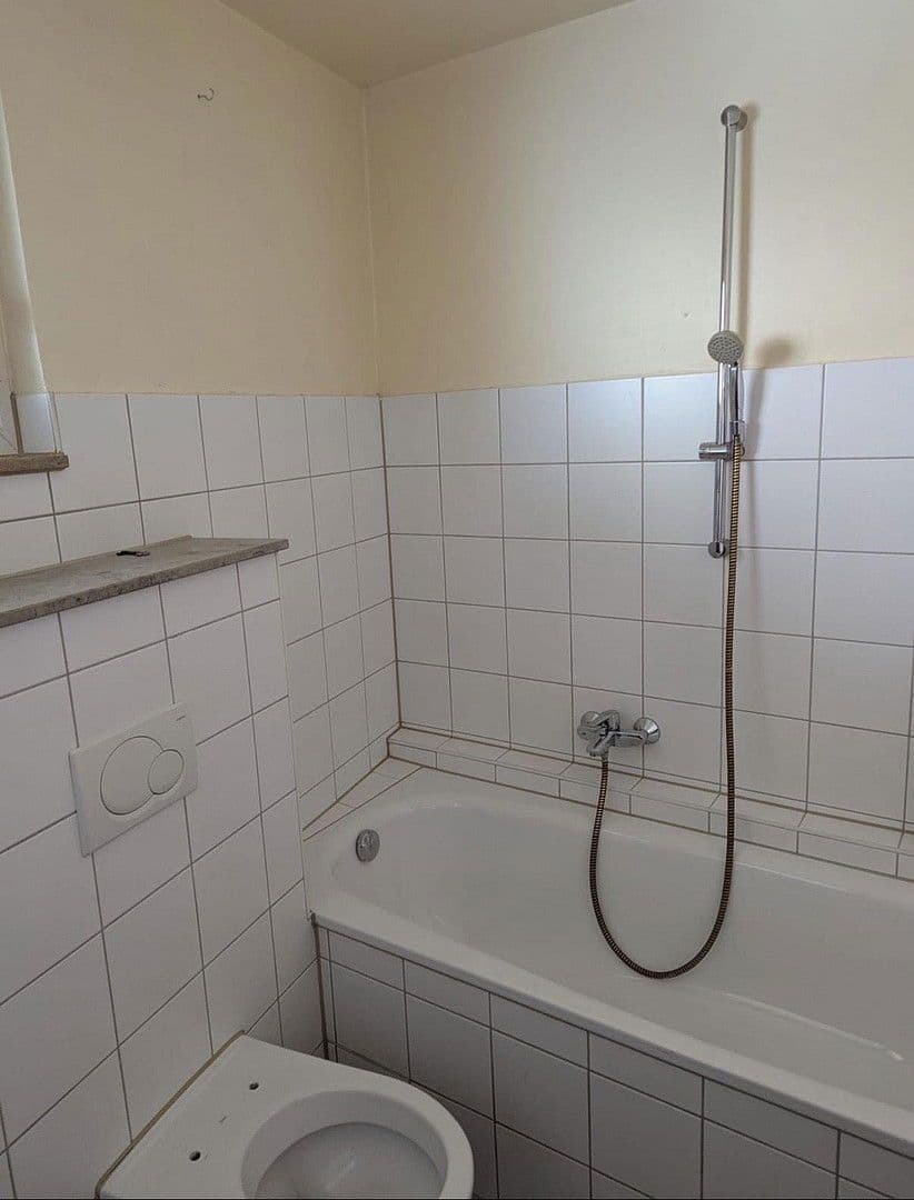 Prenájom bytu 2-izbový 48 m², Holzgartenstrasse 9, Pforzheim, Bádensko-Wurttembersko Prenájom bytu 2-izbový 48 m², Holzgartenstrasse 9, Pforzheim, Bádensko-Wurttembersko