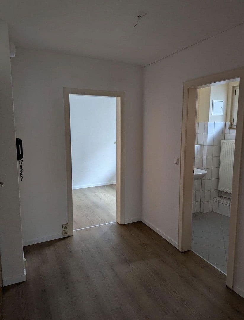 Prenájom bytu 2-izbový 48 m², Holzgartenstrasse 9, Pforzheim, Bádensko-Wurttembersko Prenájom bytu 2-izbový 48 m², Holzgartenstrasse 9, Pforzheim, Bádensko-Wurttembersko