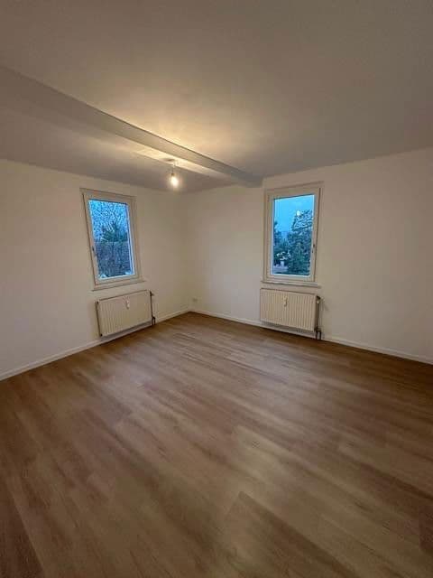 Prenájom bytu 2-izbový 56 m², Waldstromerstr. 18, Nürnberg, Bavorsko Prenájom bytu 2-izbový 56 m², Waldstromerstr. 18, Nürnberg, Bavorsko