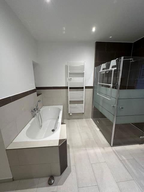 Prenájom bytu 2-izbový 70 m², Forsthofstr. 1, Nürnberg, Bavorsko Prenájom bytu 2-izbový 70 m², Forsthofstr. 1, Nürnberg, Bavorsko