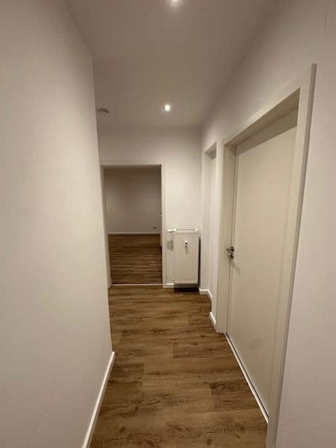 Prenájom bytu 2-izbový 70 m², Forsthofstr. 1, Nürnberg, Bavorsko Prenájom bytu 2-izbový 70 m², Forsthofstr. 1, Nürnberg, Bavorsko