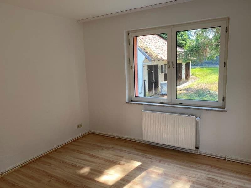 Predaj domu 900 m², pozemek 2.940 m², Weetzer Kirchweg 6, Ronnenberg, Dolné Sasko Predaj domu 900 m², pozemek 2.940 m², Weetzer Kirchweg 6, Ronnenberg, Dolné Sasko