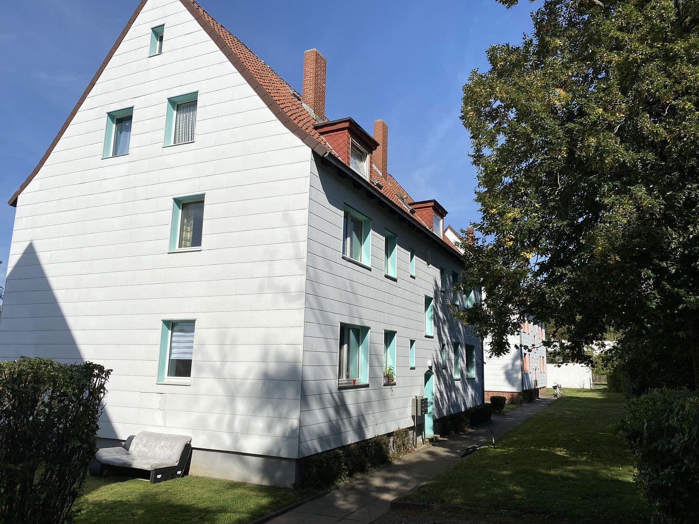 Predaj domu 900 m², pozemek 2.940 m², Weetzer Kirchweg 6, Ronnenberg, Dolné Sasko Predaj domu 900 m², pozemek 2.940 m², Weetzer Kirchweg 6, Ronnenberg, Dolné Sasko