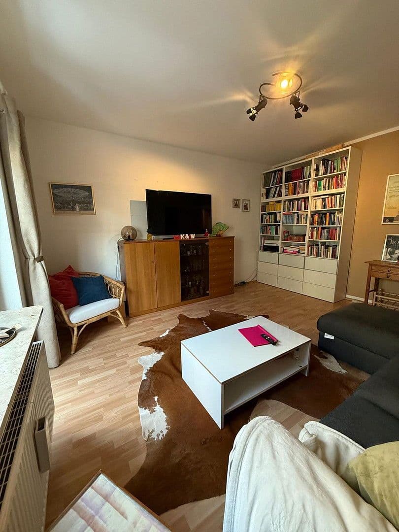 Prenájom bytu 2-izbový 73 m², Kurfürstenstr. 12-14, Köln, Severné Porýnie - Westfálsko Prenájom bytu 2-izbový 73 m², Kurfürstenstr. 12-14, Köln, Severné Porýnie - Westfálsko