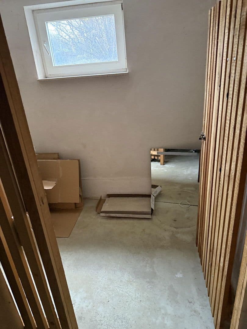 Prenájom bytu 1-izbový 37 m², Oppenheim, Porýnie-Falcko Prenájom bytu 1-izbový 37 m², Oppenheim, Porýnie-Falcko