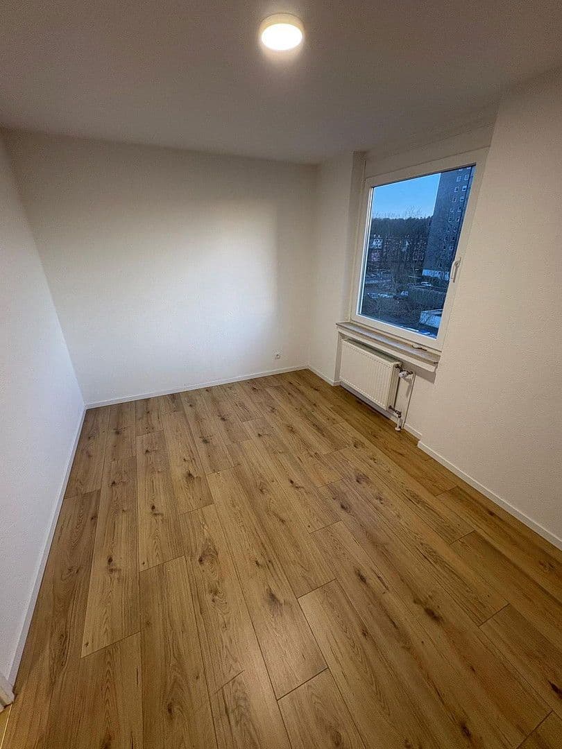 Predaj bytu 3-izbový 83 m², Kaiserslautern, Porýnie-Falcko Predaj bytu 3-izbový 83 m², Kaiserslautern, Porýnie-Falcko
