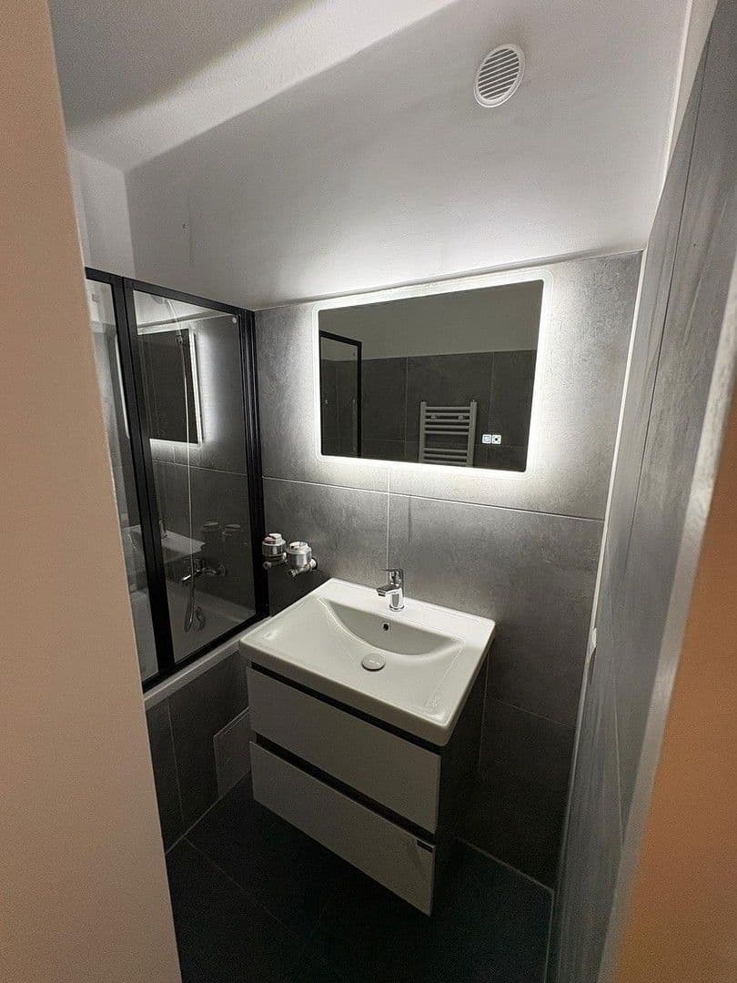 Predaj bytu 3-izbový 83 m², Kaiserslautern, Porýnie-Falcko Predaj bytu 3-izbový 83 m², Kaiserslautern, Porýnie-Falcko