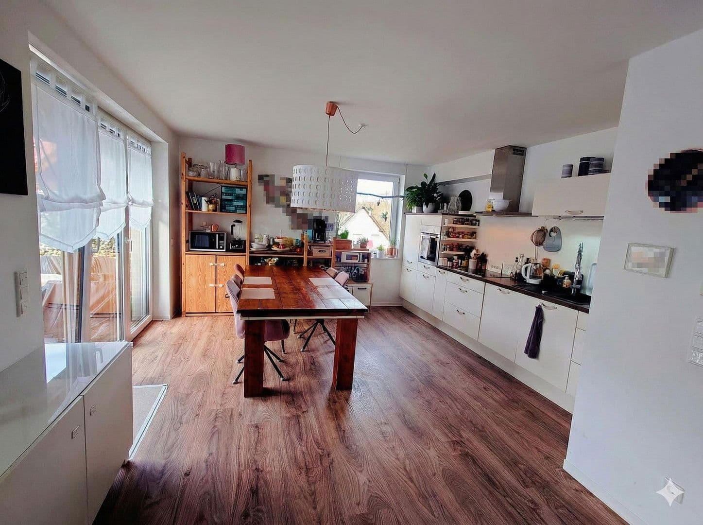 Prenájom bytu 4-izbový 105 m², Klünersweg 14, Paderborn, Severné Porýnie - Westfálsko Prenájom bytu 4-izbový 105 m², Klünersweg 14, Paderborn, Severné Porýnie - Westfálsko