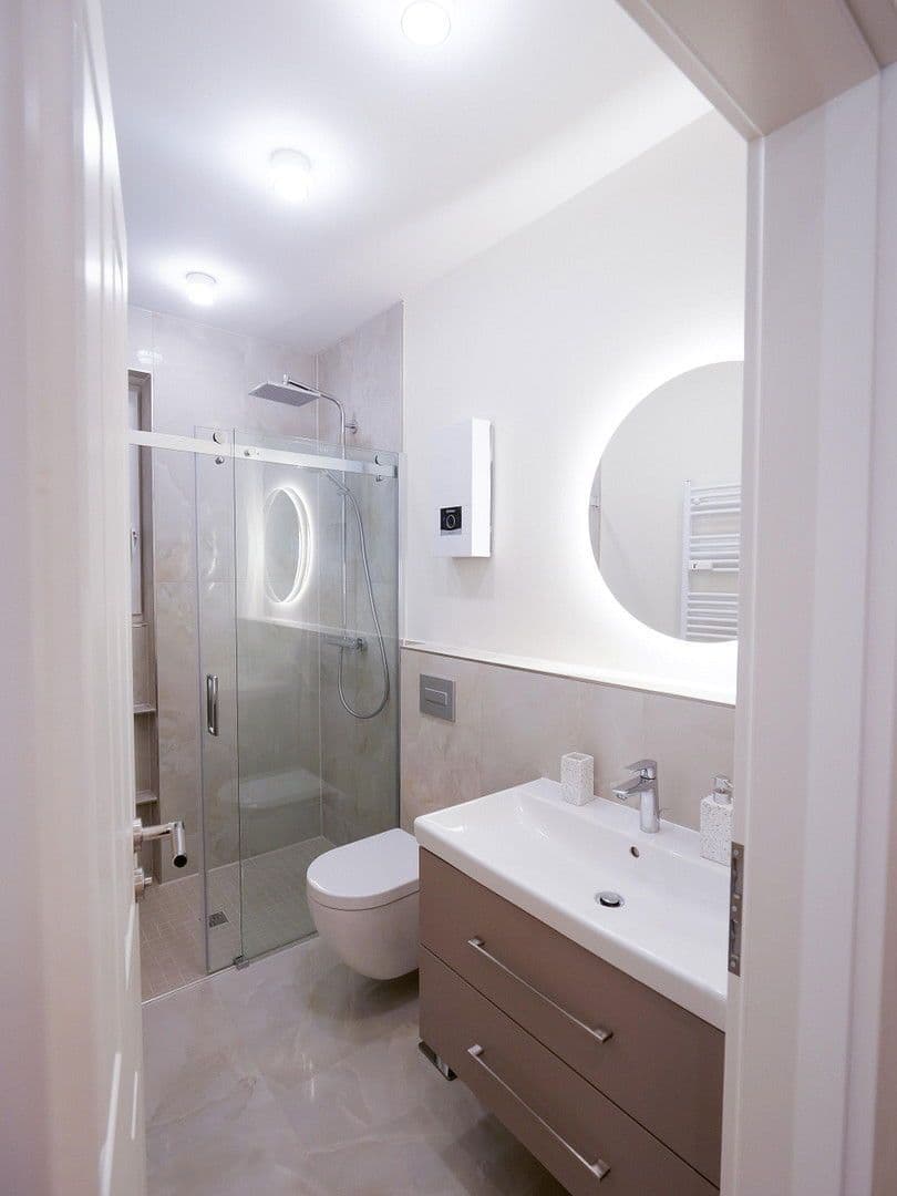 Prenájom bytu 2-izbový 61 m², Pfalzburger Str. 3, Berlin, Berlín Prenájom bytu 2-izbový 61 m², Pfalzburger Str. 3, Berlin, Berlín