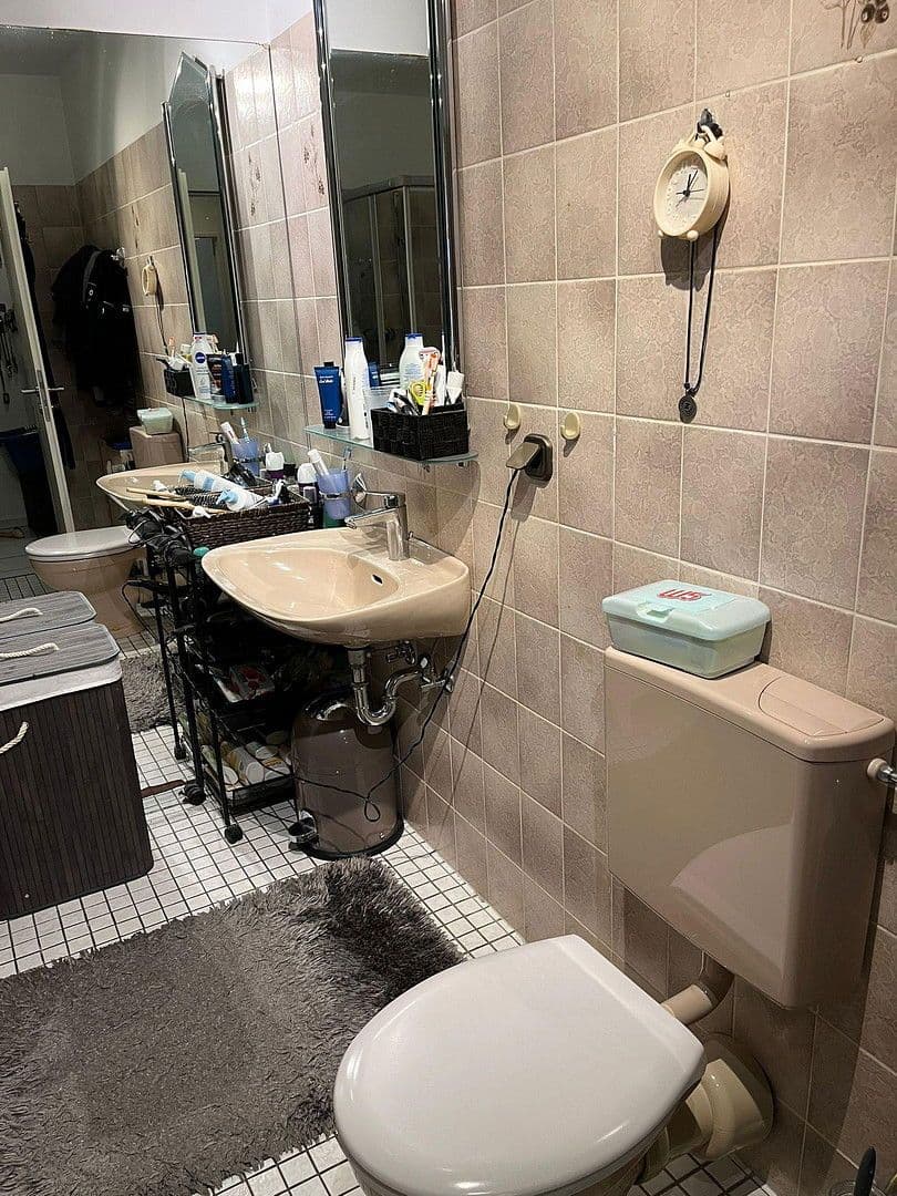 Prenájom bytu 3-izbový 86 m², Arnsberg, Severné Porýnie - Westfálsko Prenájom bytu 3-izbový 86 m², Arnsberg, Severné Porýnie - Westfálsko