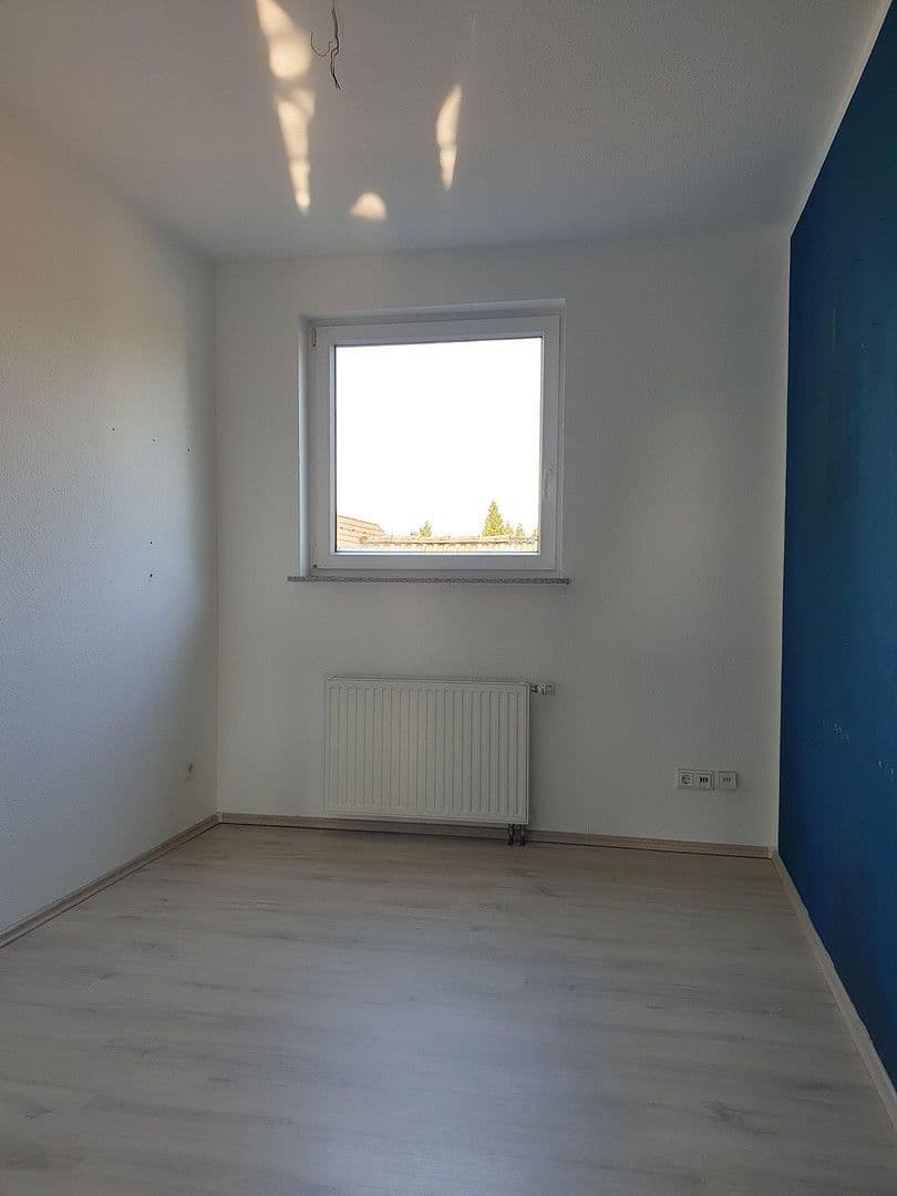 Predaj bytu 3-izbový 85 m², Langenfeld (Rheinland), Severné Porýnie - Westfálsko Predaj bytu 3-izbový 85 m², Langenfeld (Rheinland), Severné Porýnie - Westfálsko