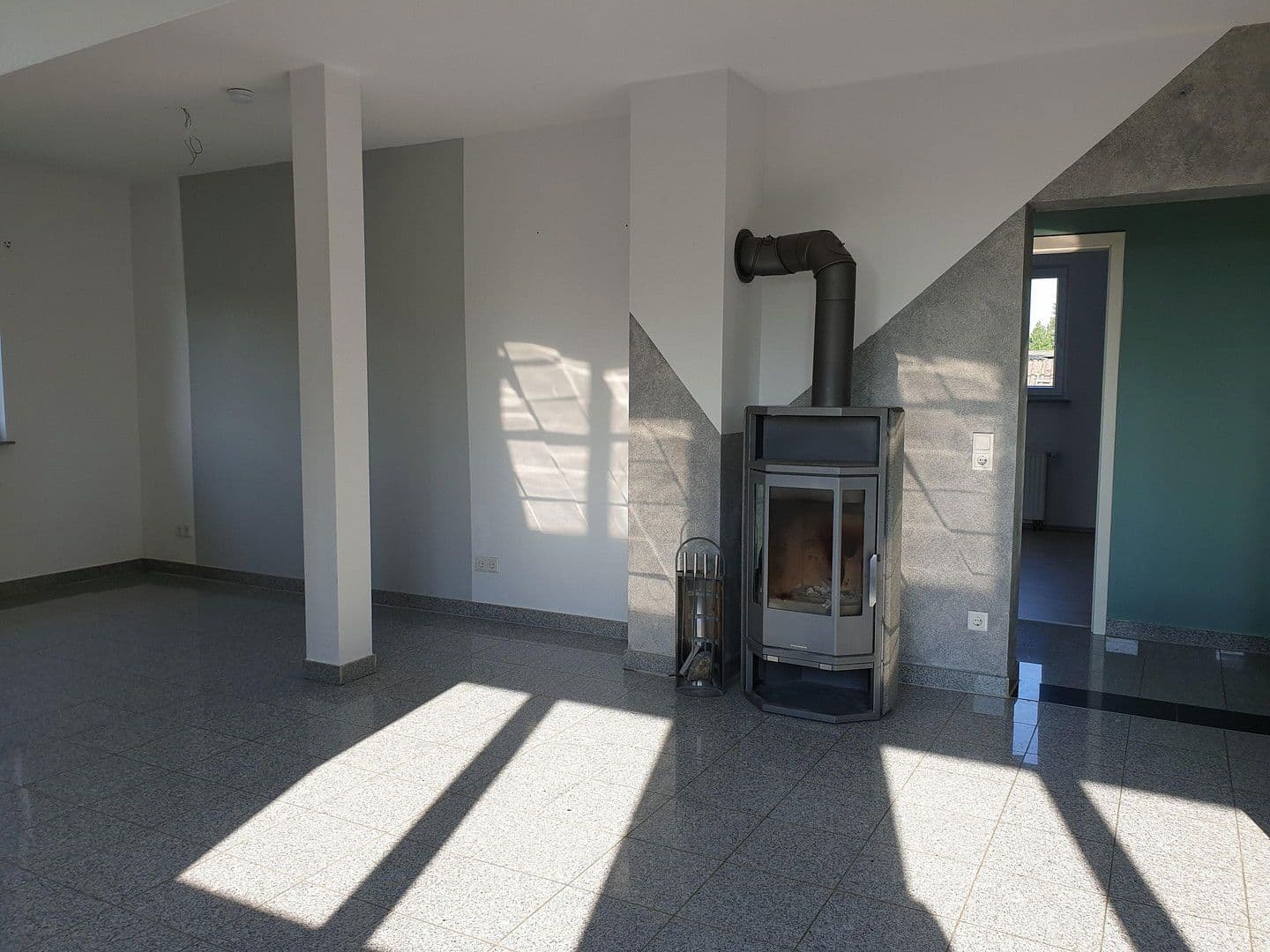 Predaj bytu 3-izbový 85 m², Langenfeld (Rheinland), Severné Porýnie - Westfálsko Predaj bytu 3-izbový 85 m², Langenfeld (Rheinland), Severné Porýnie - Westfálsko