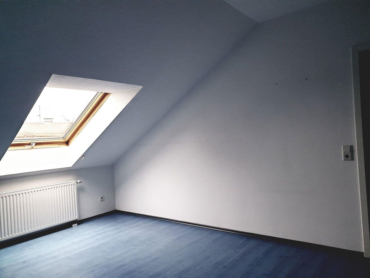 Predaj bytu 3-izbový 85 m², Langenfeld (Rheinland), Severné Porýnie - Westfálsko Predaj bytu 3-izbový 85 m², Langenfeld (Rheinland), Severné Porýnie - Westfálsko