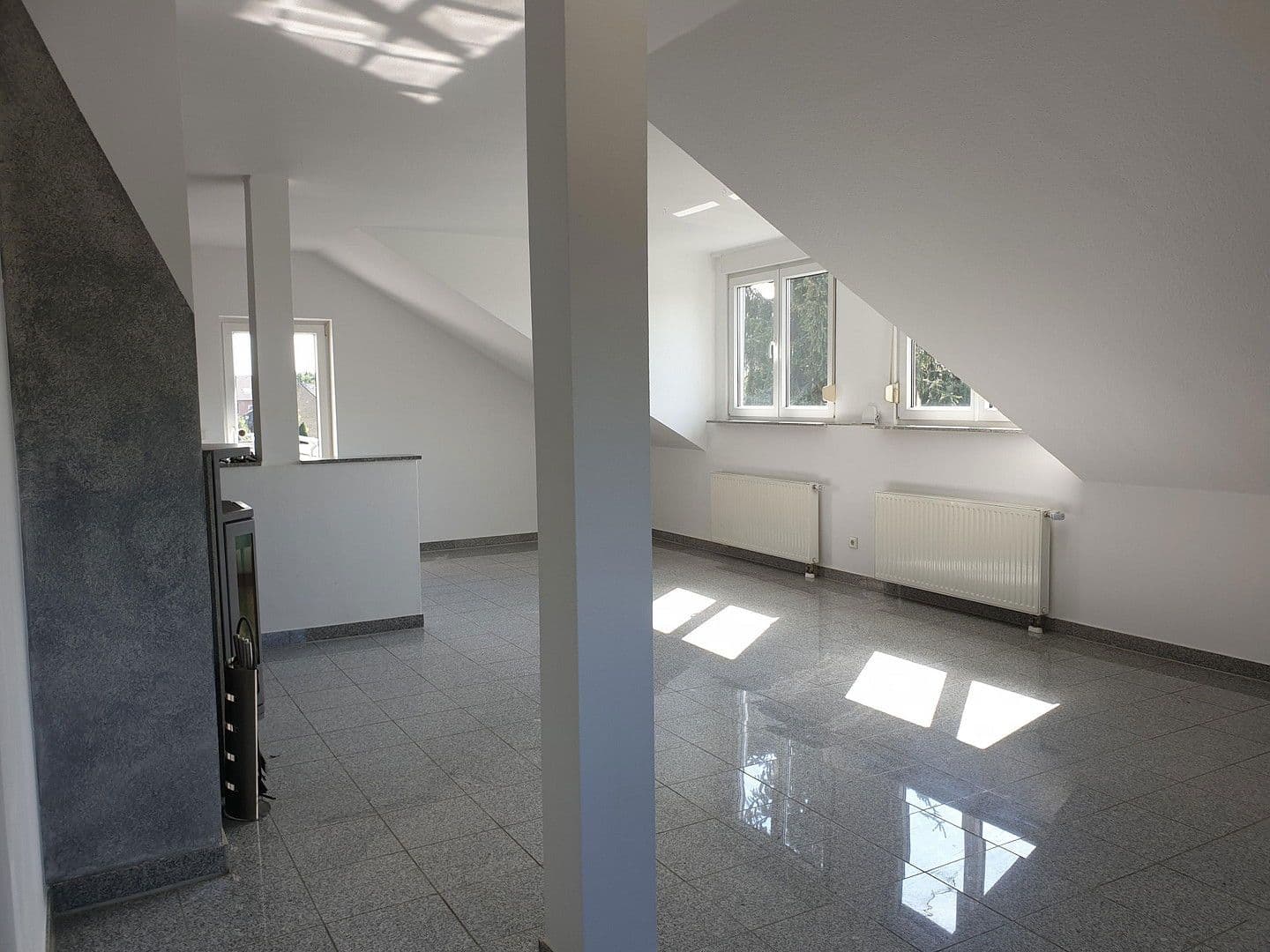 Predaj bytu 3-izbový 85 m², Langenfeld (Rheinland), Severné Porýnie - Westfálsko Predaj bytu 3-izbový 85 m², Langenfeld (Rheinland), Severné Porýnie - Westfálsko