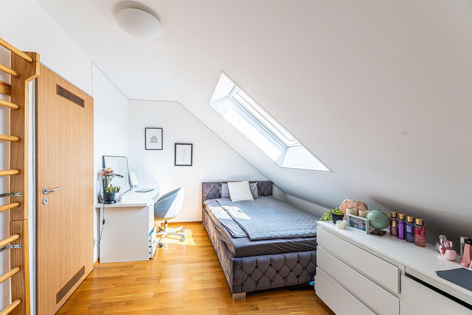 Predaj domu 127 m², pozemek 178 m², Eschenweg 41, Bamberg, Bavorsko Predaj domu 127 m², pozemek 178 m², Eschenweg 41, Bamberg, Bavorsko