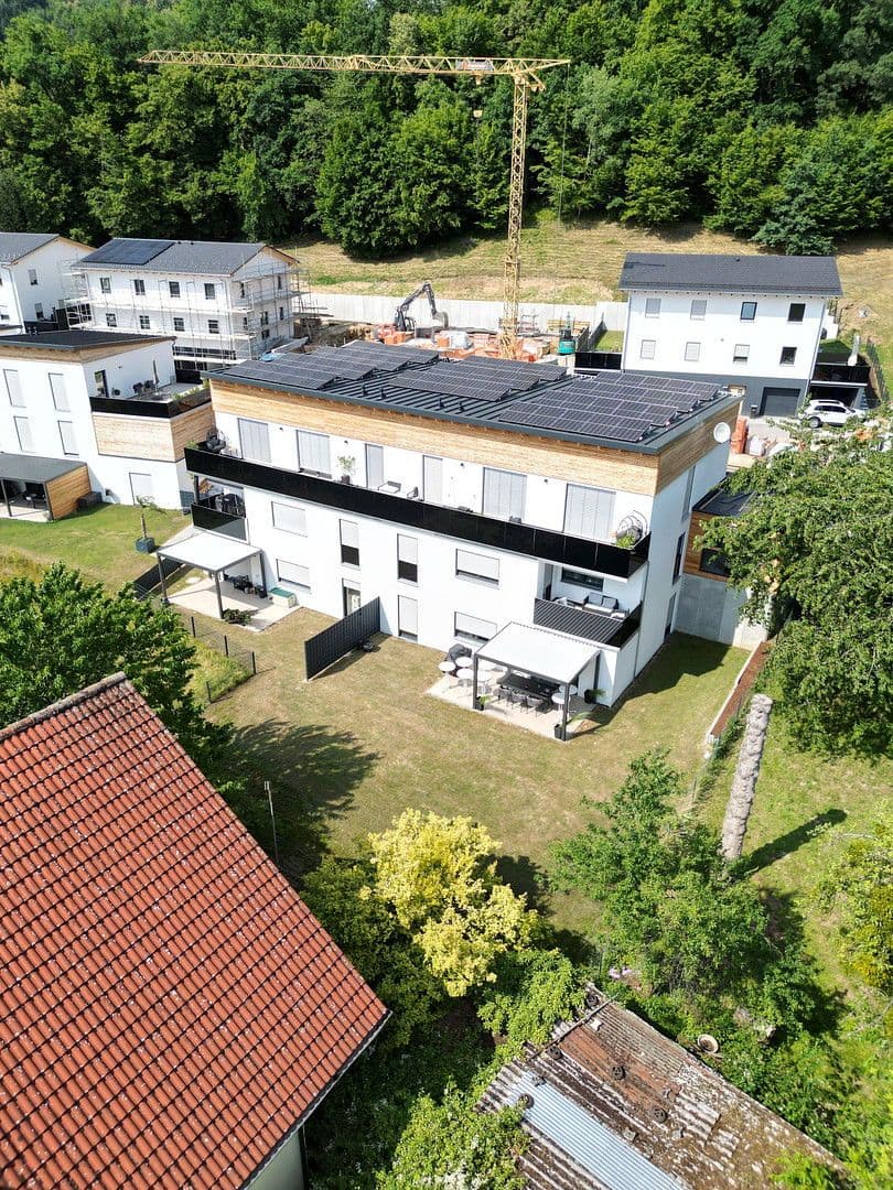 Prenájom bytu 3-izbový 84 m², Ludwig-Kaiser-Weg 12, Deggendorf, Bavorsko Prenájom bytu 3-izbový 84 m², Ludwig-Kaiser-Weg 12, Deggendorf, Bavorsko