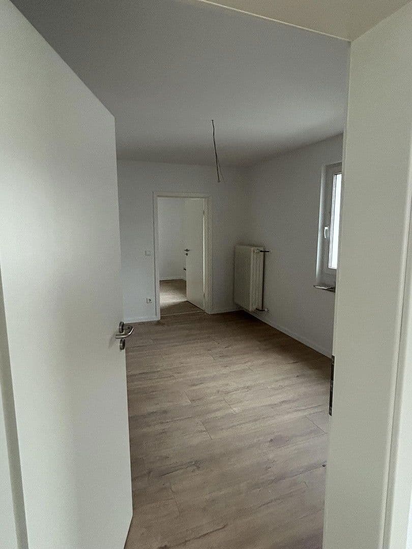 Prenájom bytu 2-izbový 71 m², Hermannstraße 17, Lauf an der Pegnitz, Bavorsko Prenájom bytu 2-izbový 71 m², Hermannstraße 17, Lauf an der Pegnitz, Bavorsko