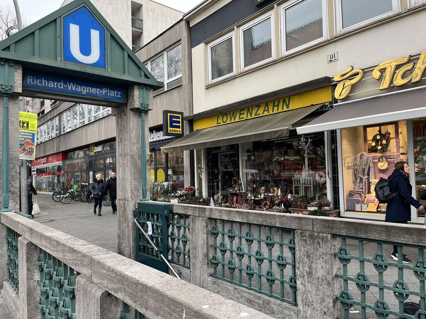 Predaj bytu 2-izbový 57 m², Eosander Str.36, Berlin, Berlín Predaj bytu 2-izbový 57 m², Eosander Str.36, Berlin, Berlín