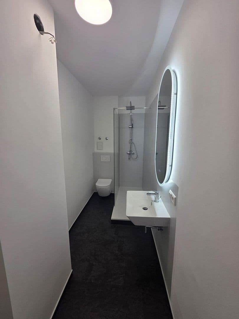 Predaj bytu 2-izbový 57 m², Eosander Str.36, Berlin, Berlín Predaj bytu 2-izbový 57 m², Eosander Str.36, Berlin, Berlín