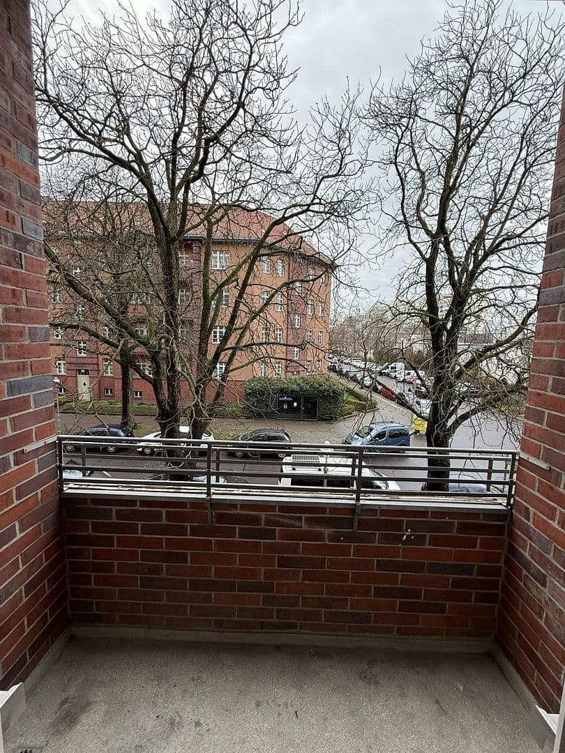 Prenájom bytu 5-izbový 105 m², Schlangenbader Straße, Berlin, Berlín Prenájom bytu 5-izbový 105 m², Schlangenbader Straße, Berlin, Berlín