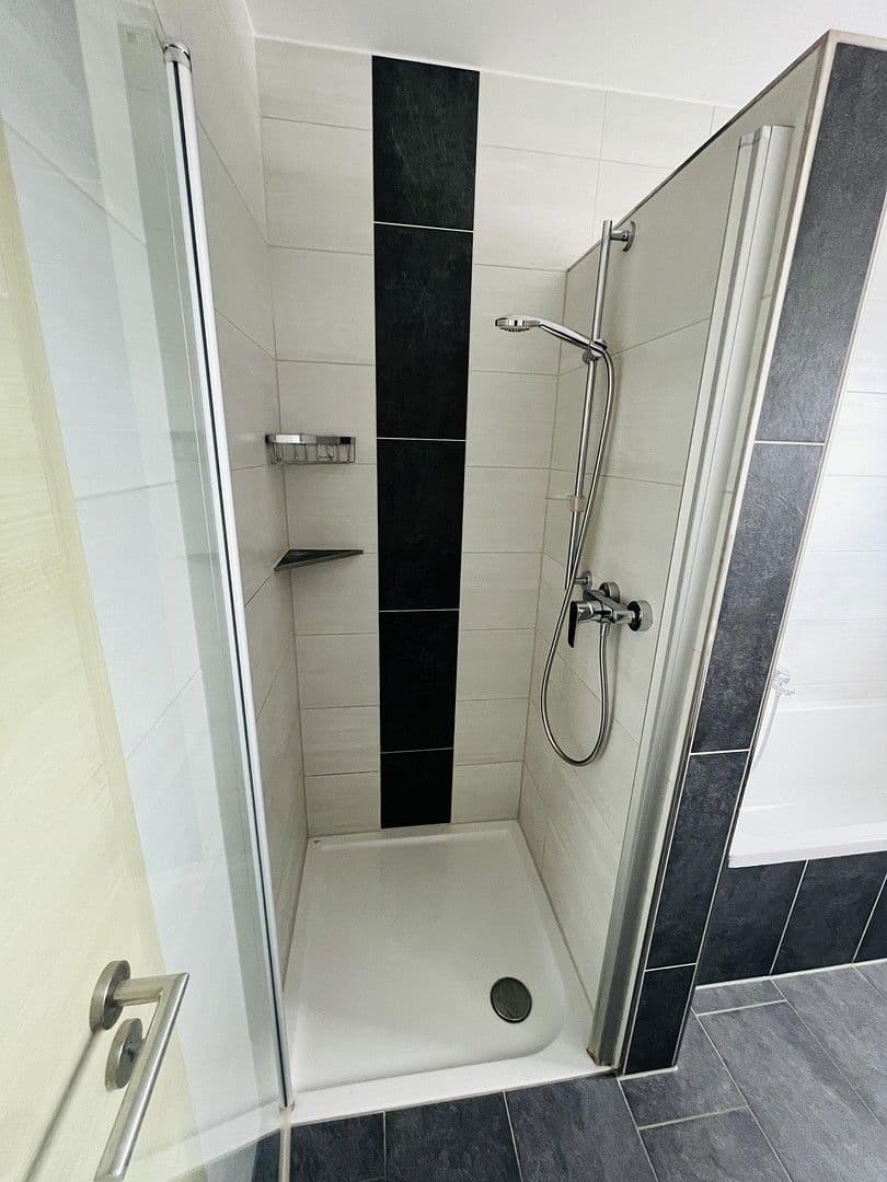 Prenájom bytu 3-izbový 99 m², Buchenstrasse 25 a, Andernach, Porýnie-Falcko Prenájom bytu 3-izbový 99 m², Buchenstrasse 25 a, Andernach, Porýnie-Falcko