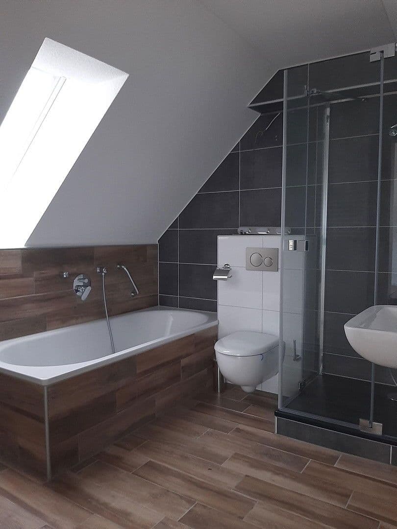 Predaj bytu 4-izbový 117 m², Heidelberg, Bádensko-Wurttembersko Predaj bytu 4-izbový 117 m², Heidelberg, Bádensko-Wurttembersko