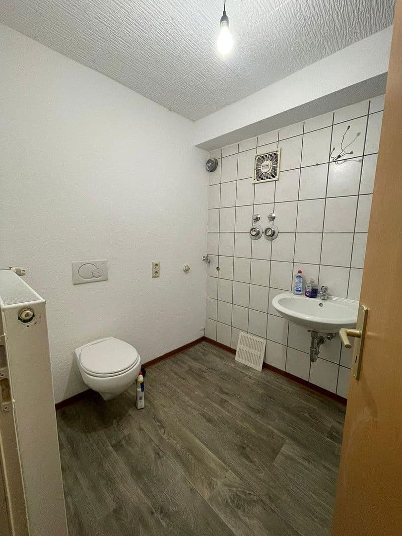 Predaj domu 539 m², pozemek 222 m², Wasenstraße, Idar-Oberstein, Porýnie-Falcko Predaj domu 539 m², pozemek 222 m², Wasenstraße, Idar-Oberstein, Porýnie-Falcko