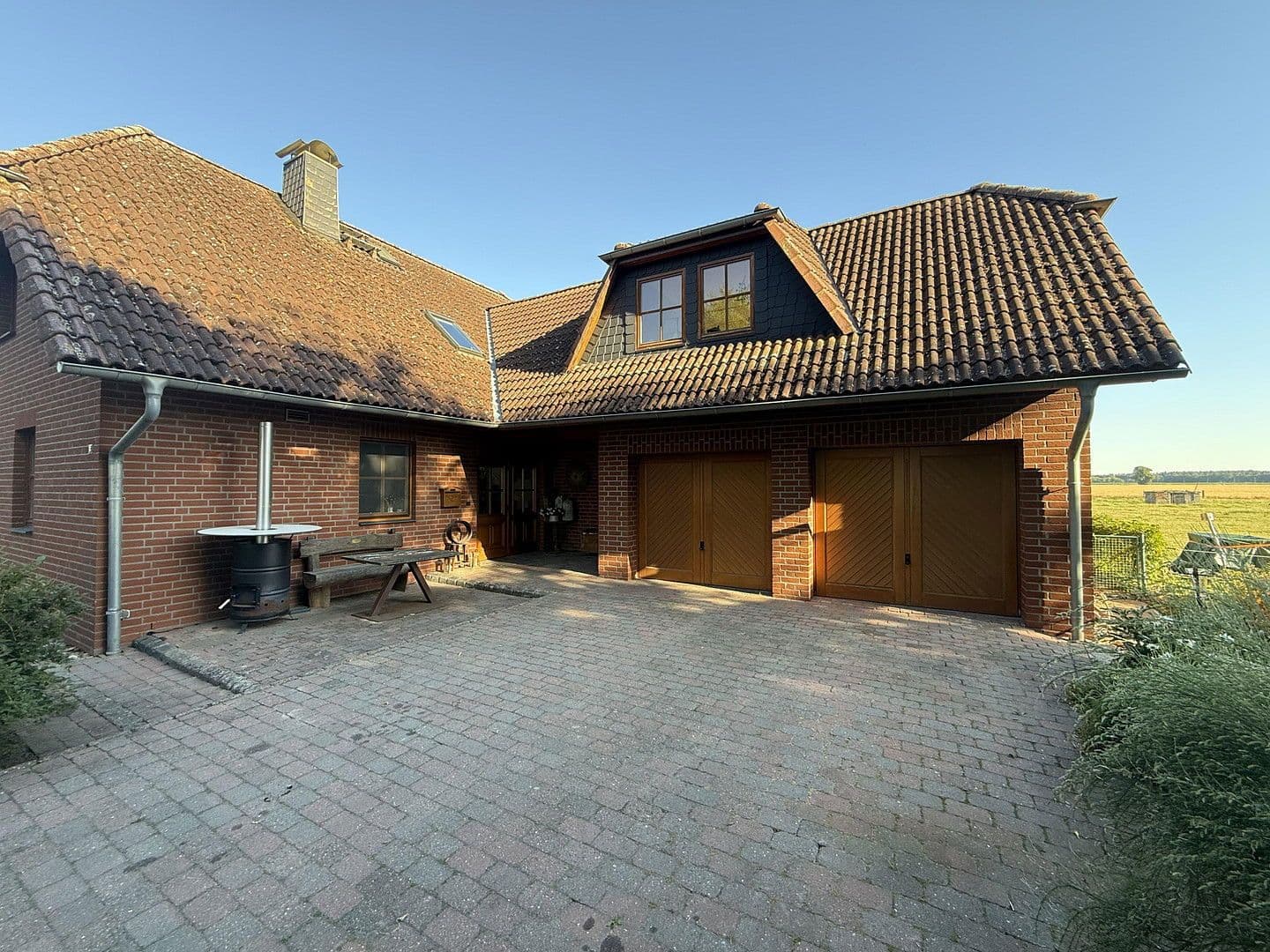 Predaj domu 200 m², pozemek 2.000 m², Apenburg-Winterfeld, Sasko-Anhaltsko Predaj domu 200 m², pozemek 2.000 m², Apenburg-Winterfeld, Sasko-Anhaltsko