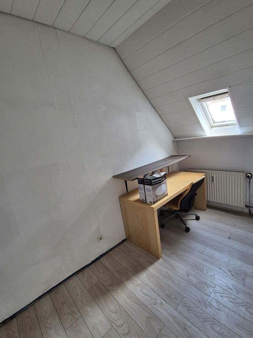 Prenájom bytu 4-izbový 90 m², Ebinger Straße 112/1, Burladingen, Bádensko-Wurttembersko Prenájom bytu 4-izbový 90 m², Ebinger Straße 112/1, Burladingen, Bádensko-Wurttembersko