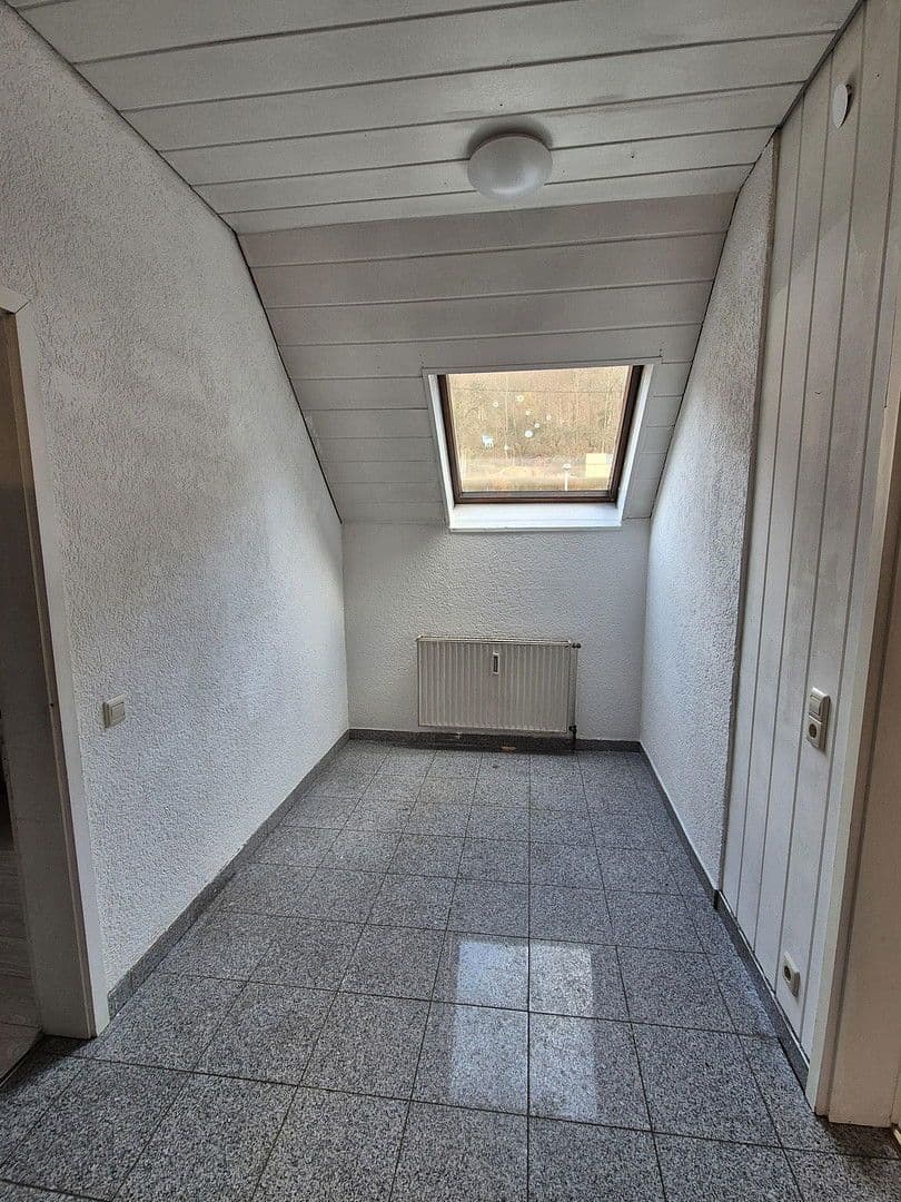 Prenájom bytu 4-izbový 90 m², Ebinger Straße 112/1, Burladingen, Bádensko-Wurttembersko Prenájom bytu 4-izbový 90 m², Ebinger Straße 112/1, Burladingen, Bádensko-Wurttembersko