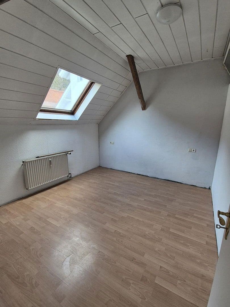 Prenájom bytu 4-izbový 90 m², Ebinger Straße 112/1, Burladingen, Bádensko-Wurttembersko Prenájom bytu 4-izbový 90 m², Ebinger Straße 112/1, Burladingen, Bádensko-Wurttembersko