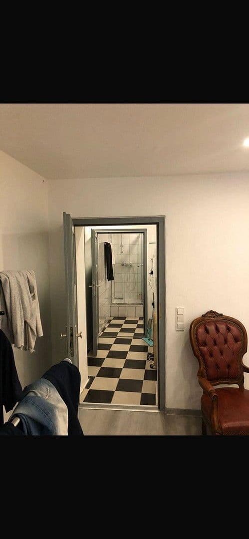 Prenájom bytu 1-izbový 44 m², Sudstraße 12, Saarbrücken, Sársko Prenájom bytu 1-izbový 44 m², Sudstraße 12, Saarbrücken, Sársko