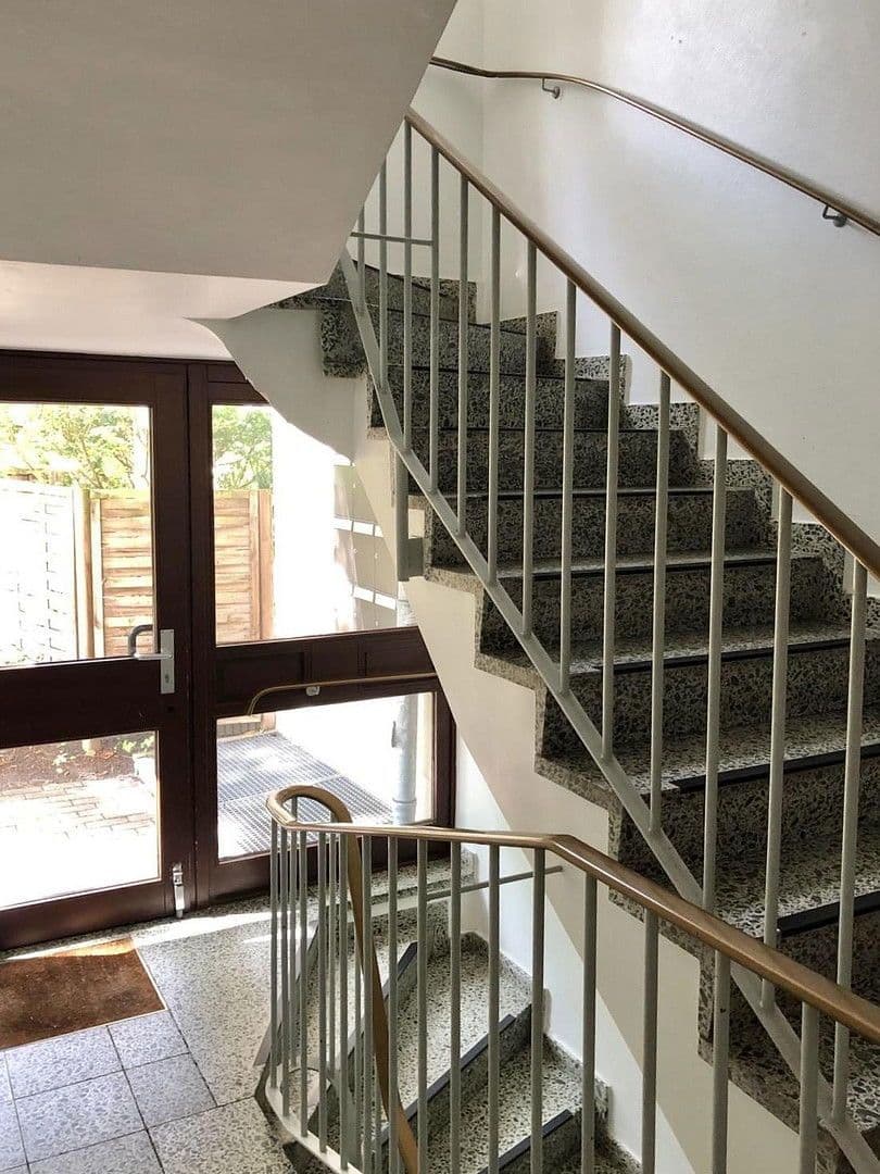 Predaj bytu 4-izbový 110 m², Berlin, Berlín Predaj bytu 4-izbový 110 m², Berlin, Berlín