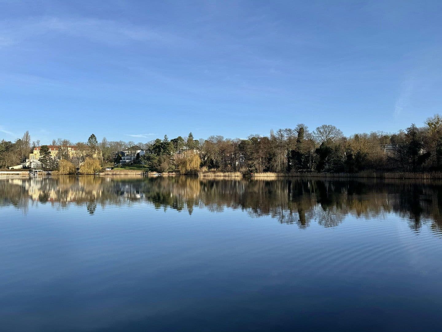 Predaj bytu 4-izbový 110 m², Berlin, Berlín Predaj bytu 4-izbový 110 m², Berlin, Berlín